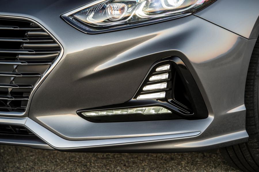 Детали экстерьера Hyundai Sonata 2017 года  (NA) (фото 30 из 40)